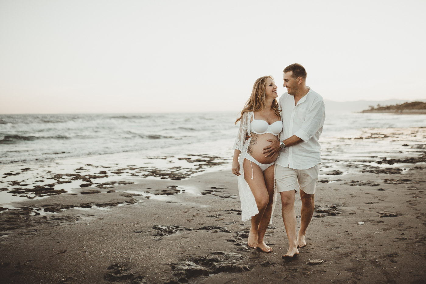 sesion de fotos de embarazo en la playa